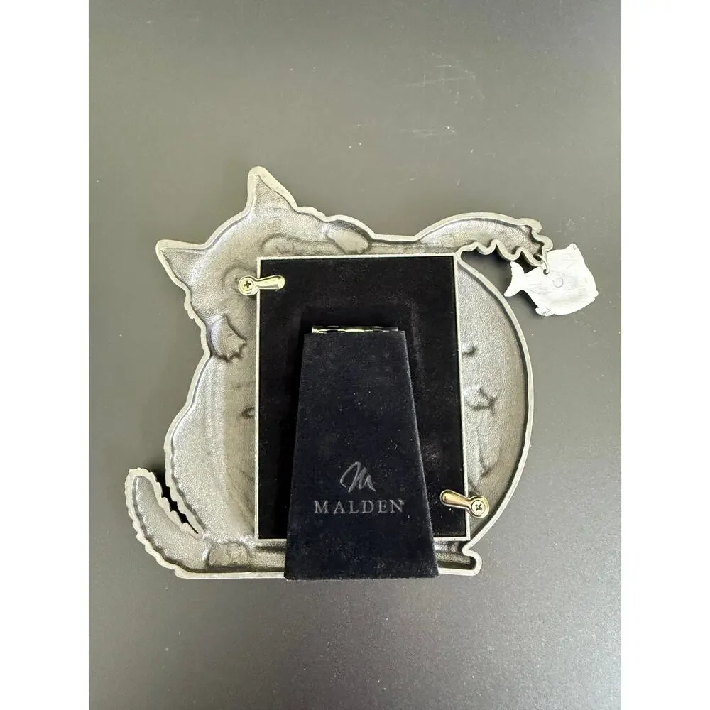Vintage Cat Photo Frame 2.5